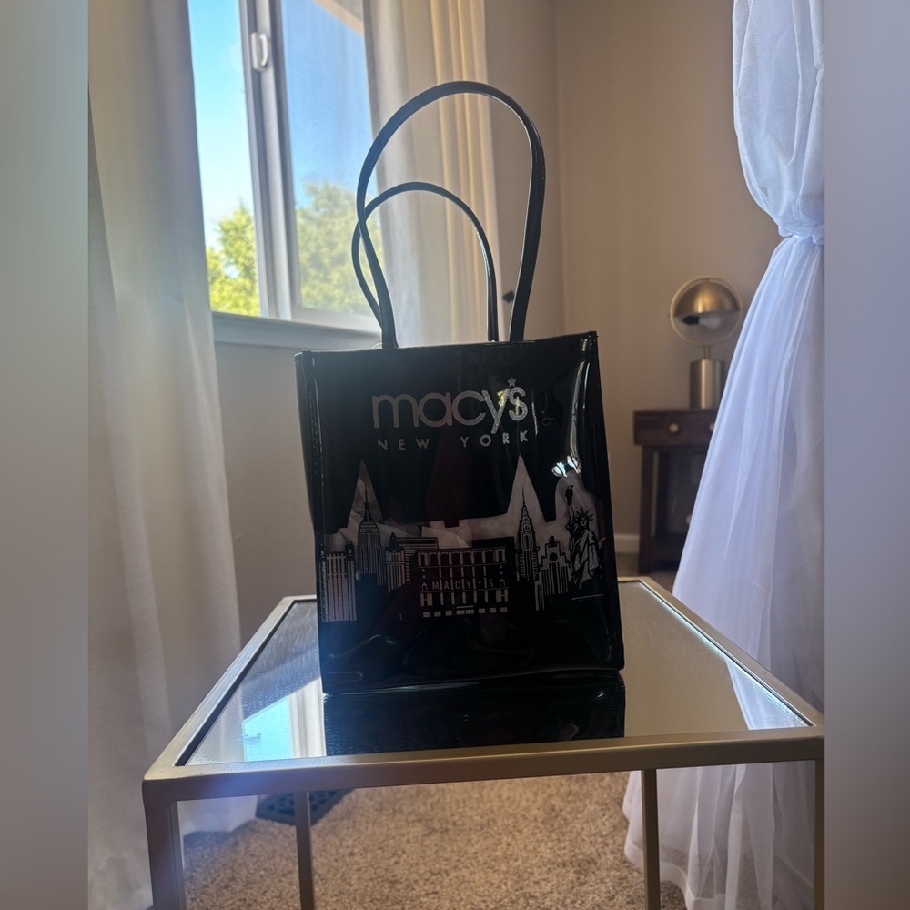(Macy's) Black Cityscape Tote